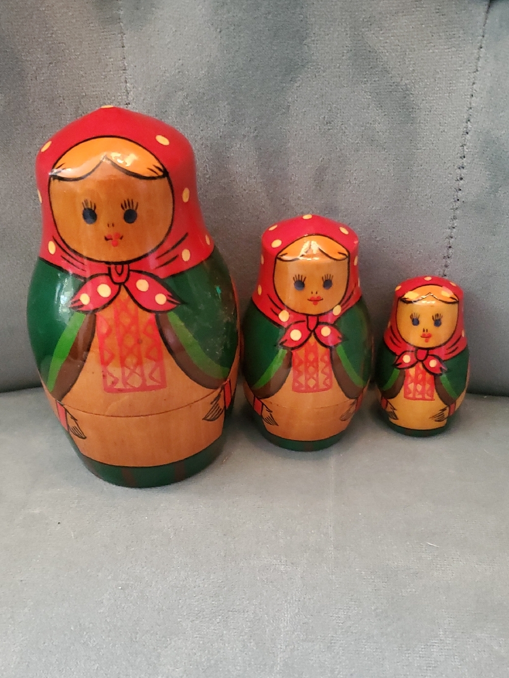 3 Hand-Painted Red & Green Matryoshka Nesting Doll Set